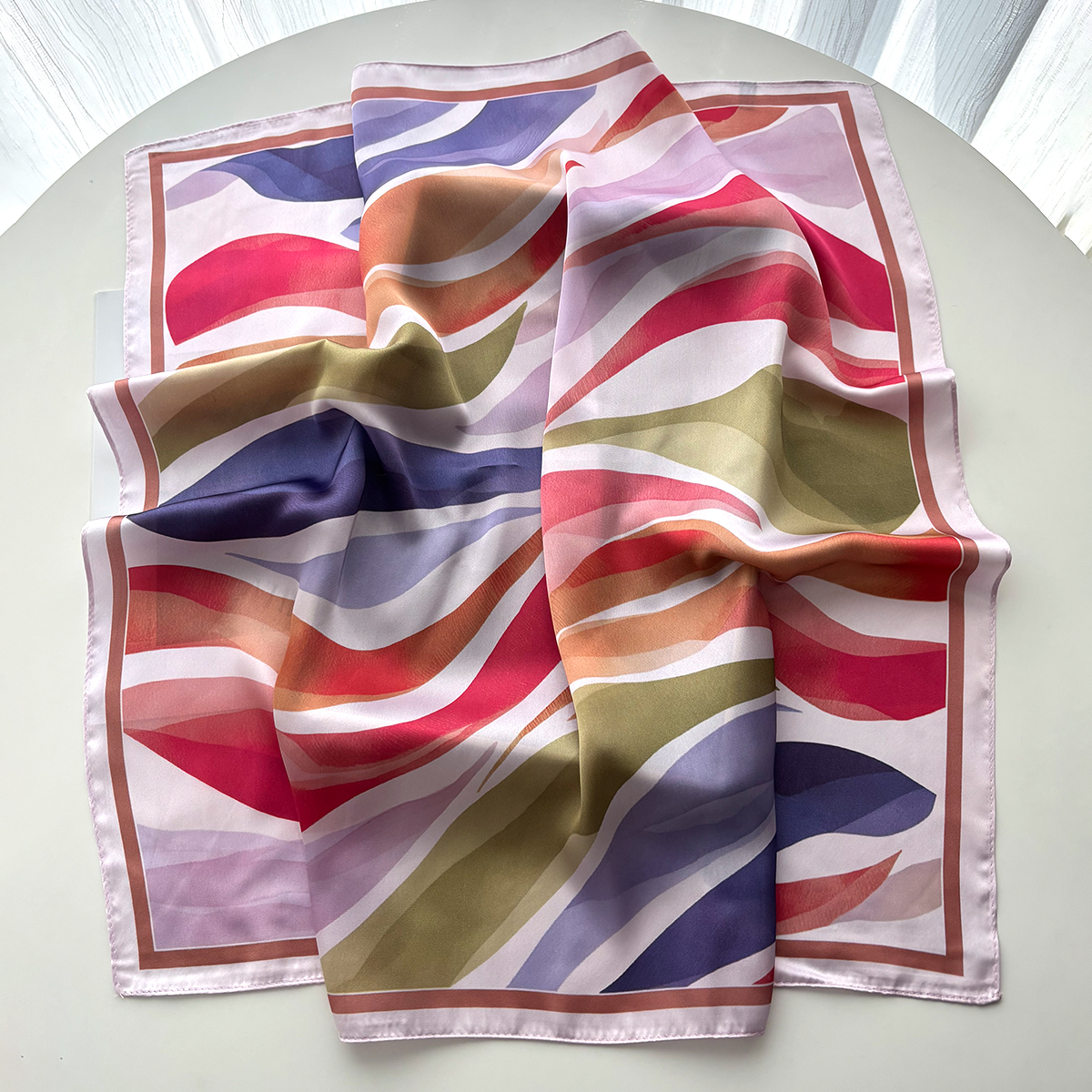 Design Print Women Silk Imitat - Scarf Silk Square のレビューと価格