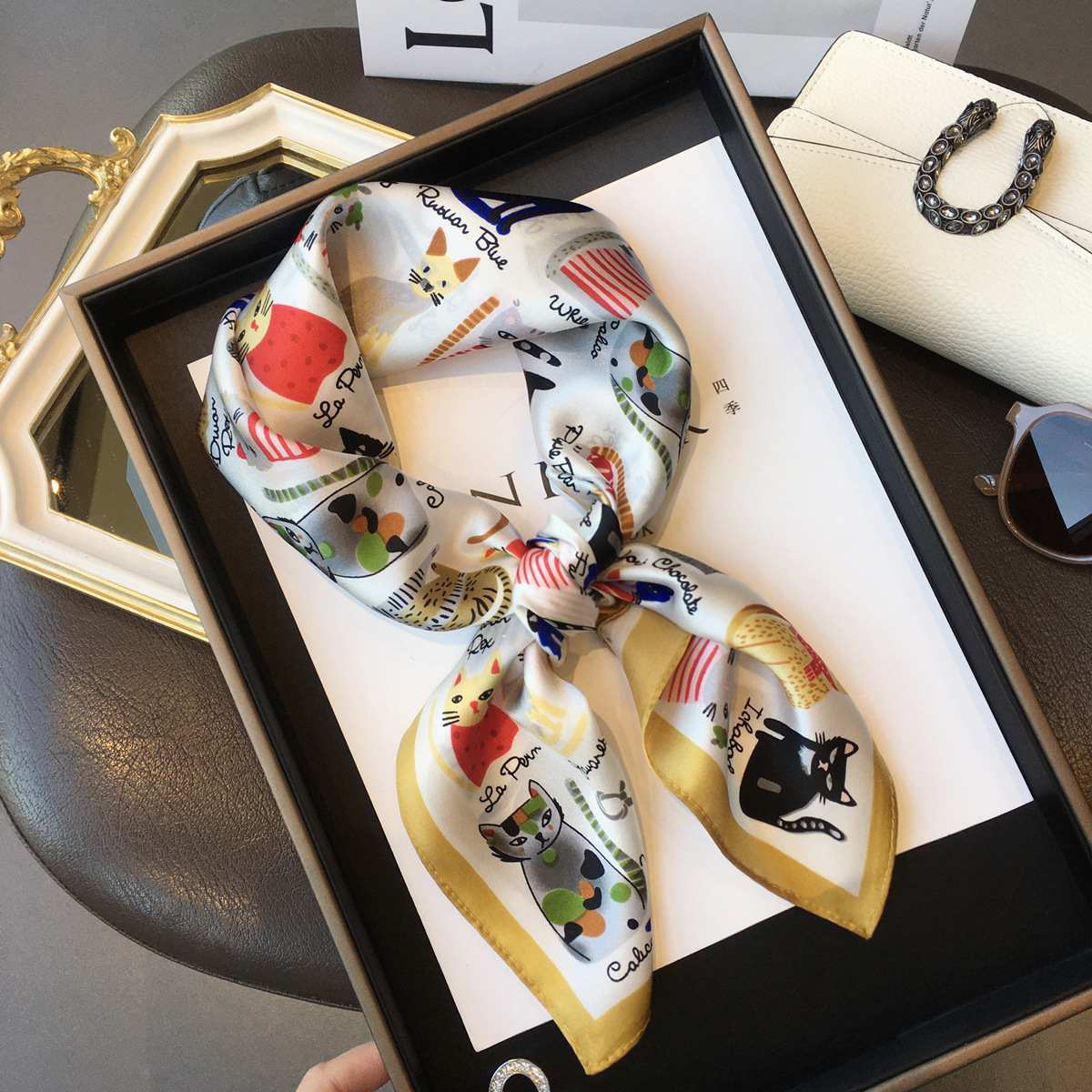 Luxury Brand 2023 Silk Square  - Silk Tie Striped のレビューと価格