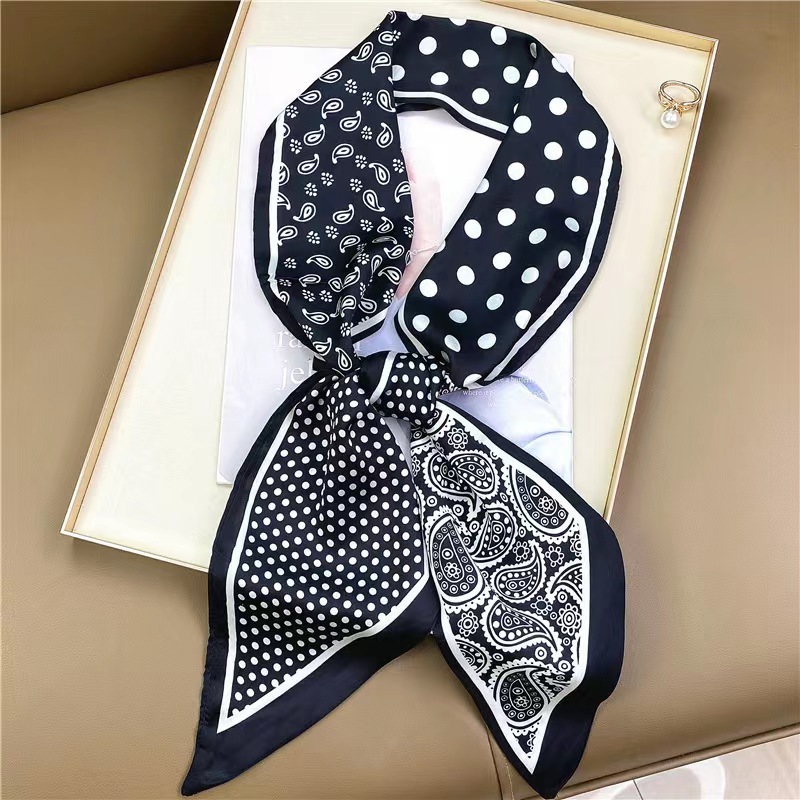 Luxury Zebra Print Silk Square - Silk Tie Striped のレビューと価格