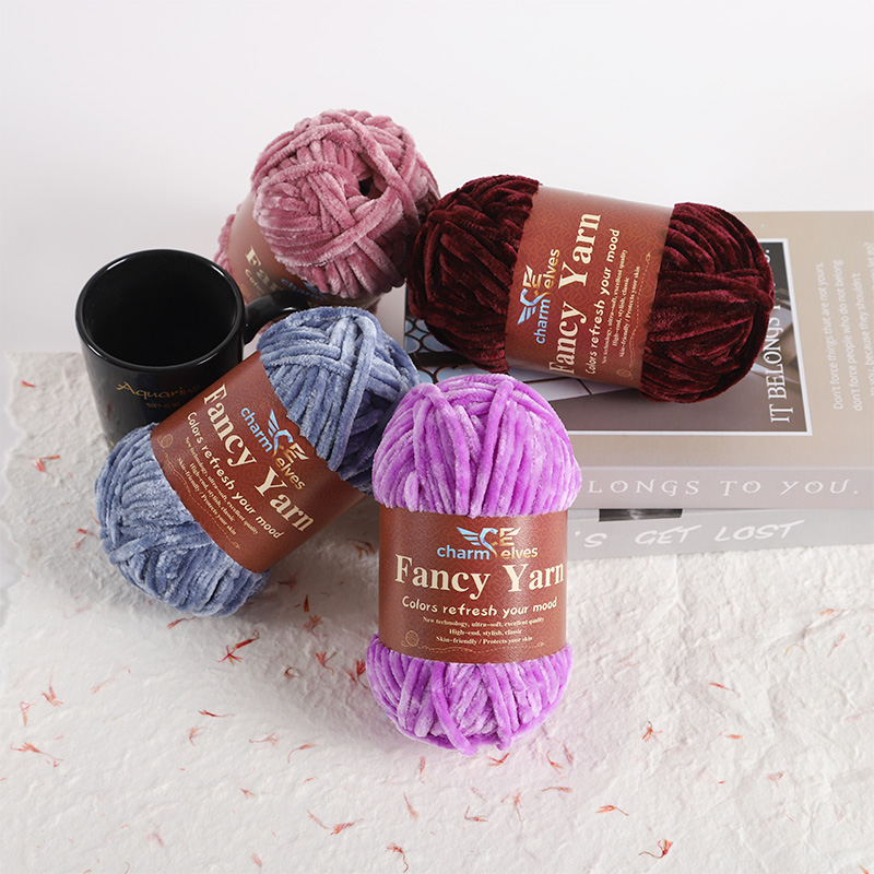 2-Pack of Chenille Warm Velvet - Woven Scarf Blanket のレビューと価格