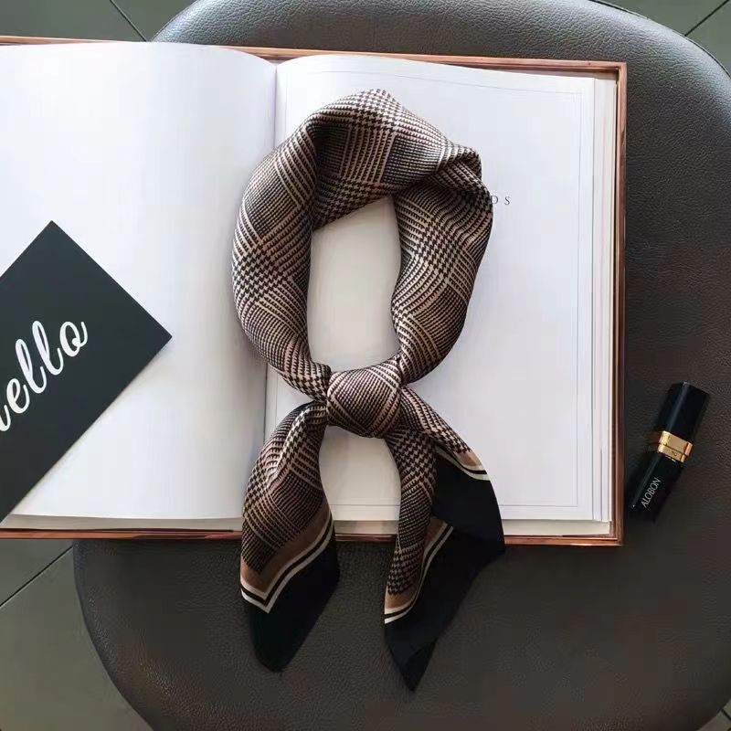 New Fashion Zebra Printed Squa - Ascot Neck Scarf のレビューと価格