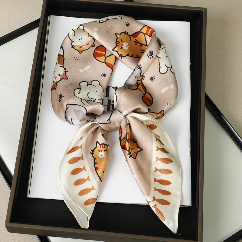 Luxury Silk Shawl Fat Cat Squa - Scarf Silk Square のレビューと価格
