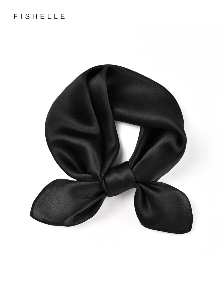 Solid color black pure silk sc - Ascot Neck Scarf のレビューと価格