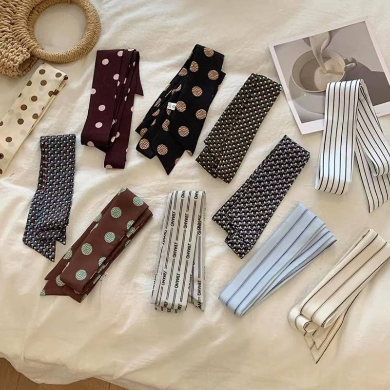 Polka Dot and Striped Print Sc - Silk Tie Striped のレビューと価格