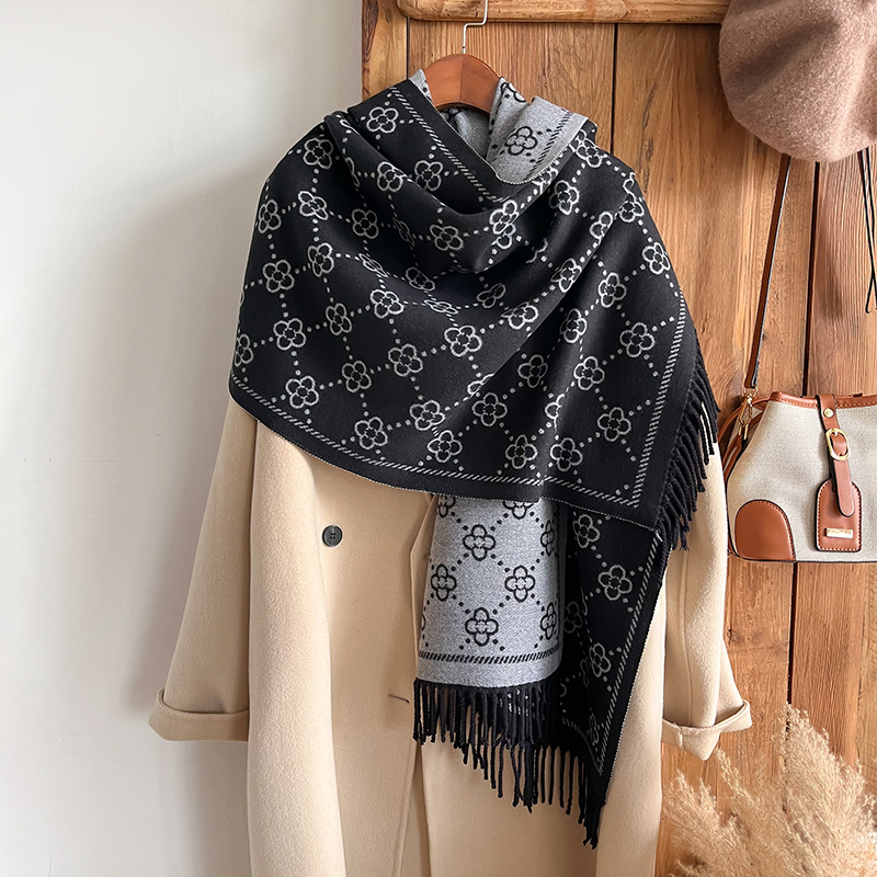 Brands Jacquard Design Winter  - Woven Scarf Blanket のレビューと価格