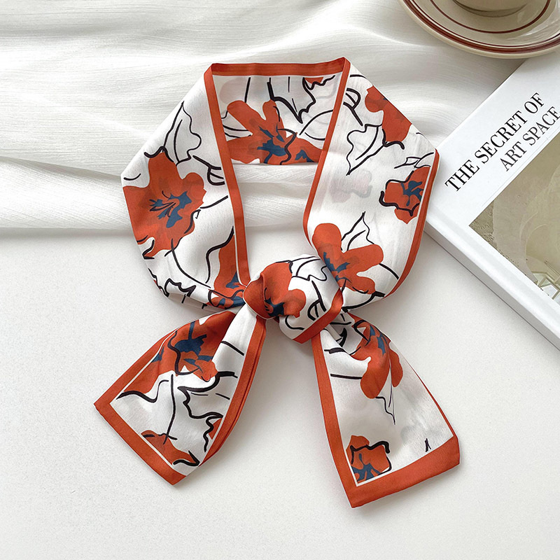 New luxury Brand Model Small S - Ascot Neck Scarf のレビューと価格